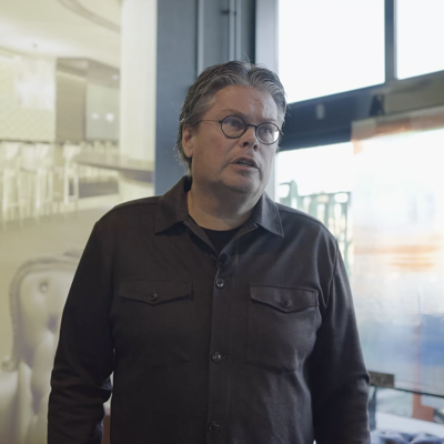 Eerlijk, duidelijk en doen wat je belooft.